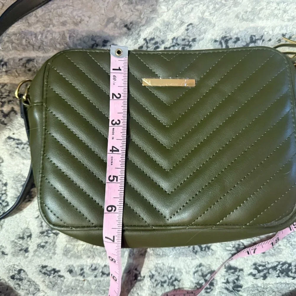 VEGAN EST 2005 NWT SMALL CROSSBODY RECTANGLE PURSE